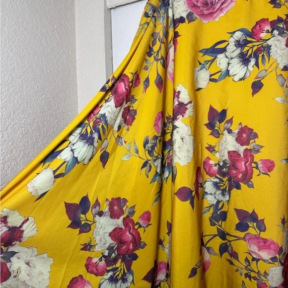 EUC ModCloth Gold Pink/White Floral Full Skirt Plus Size 1X 14/16 - Picture 3 of 7